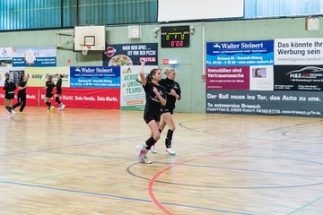 Bild 22 - wBJ SV Henstedt Ulzburg - HSG Holstein Kiel/Kronshagen : Ergebnis: 30:28